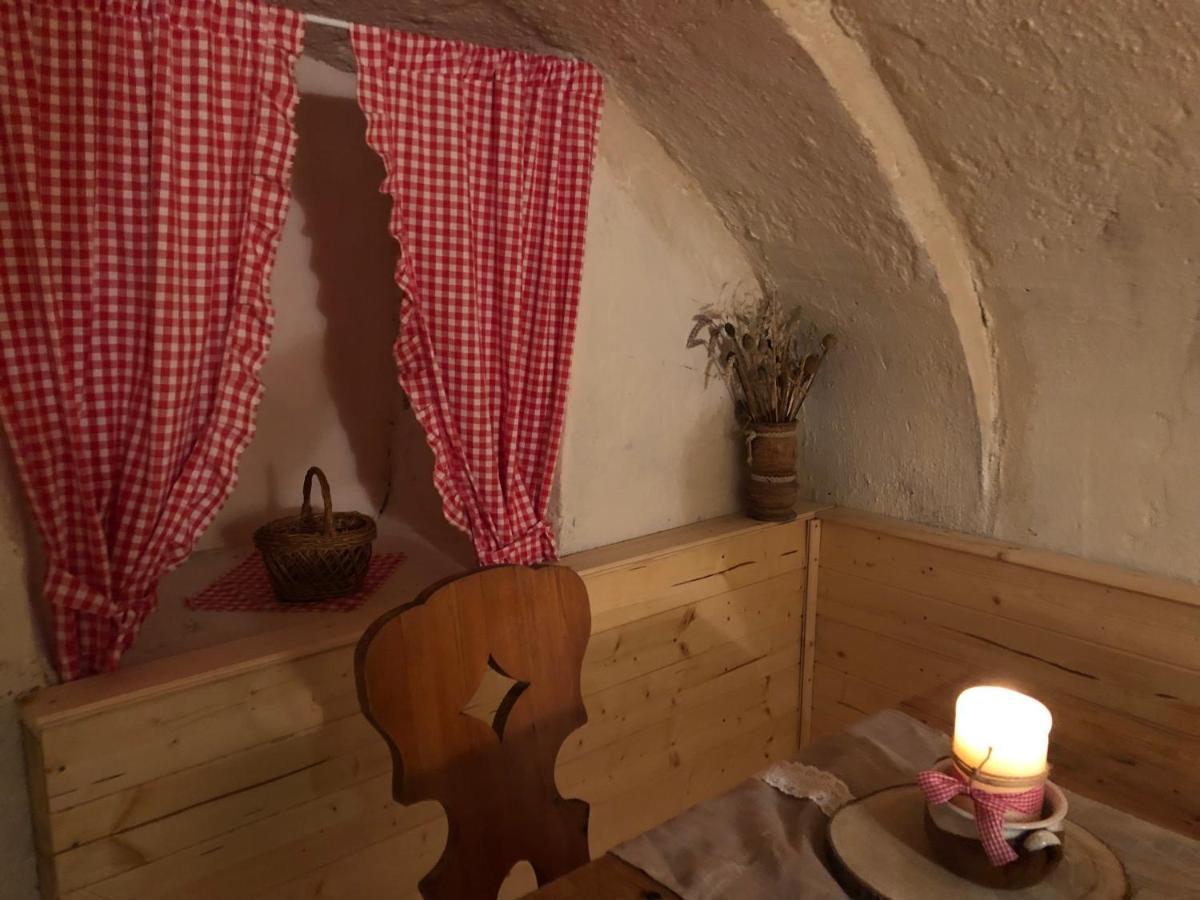 Mija Apartman S Vinnym Sklipkem, Zahradou A Grilem Kájov Exterior foto
