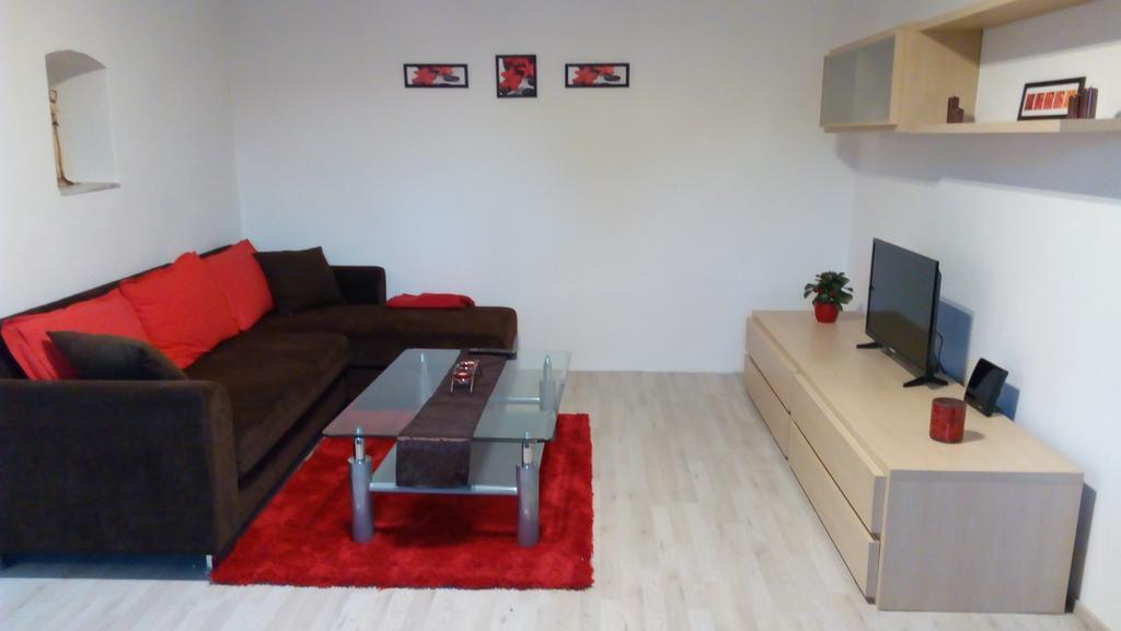 Mija Apartman S Vinnym Sklipkem, Zahradou A Grilem Kájov Exterior foto